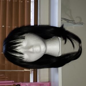 Black wig